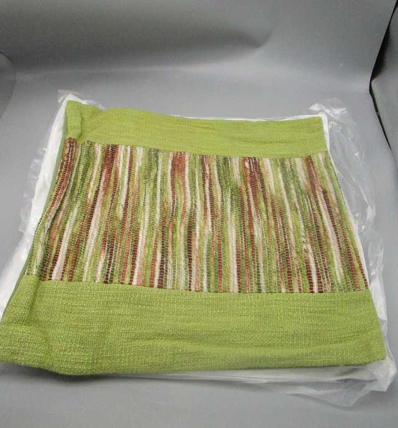 Cushion multi weaved sulb image