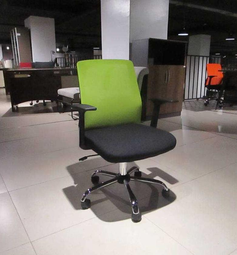 OFFICE CHAIR BACK:GREEN
L image