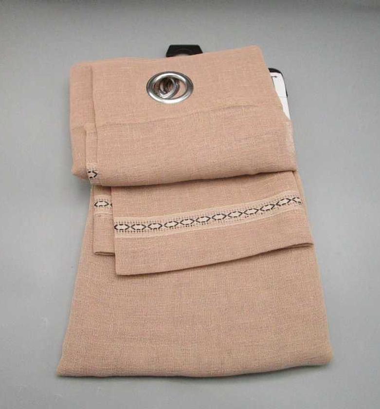 Curtain with 8 rings roun image