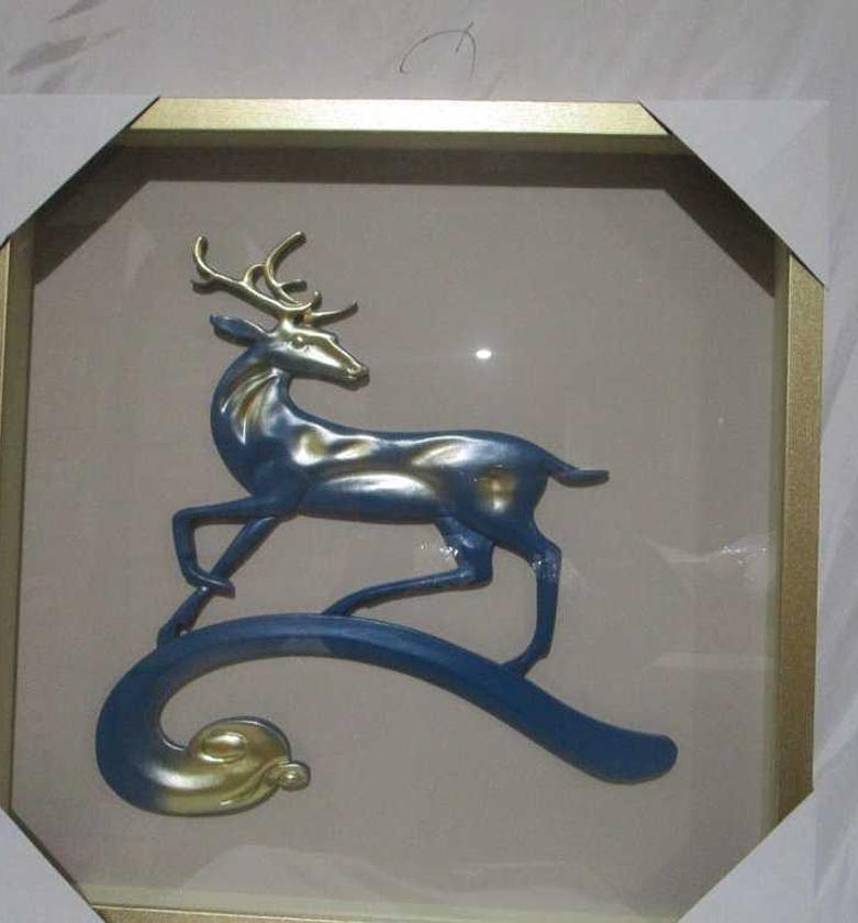 Frame 70*7027kg 
gold #re image