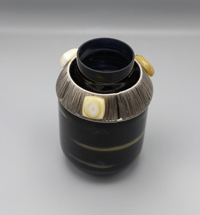 SMALL VASE WITH METAL AND image