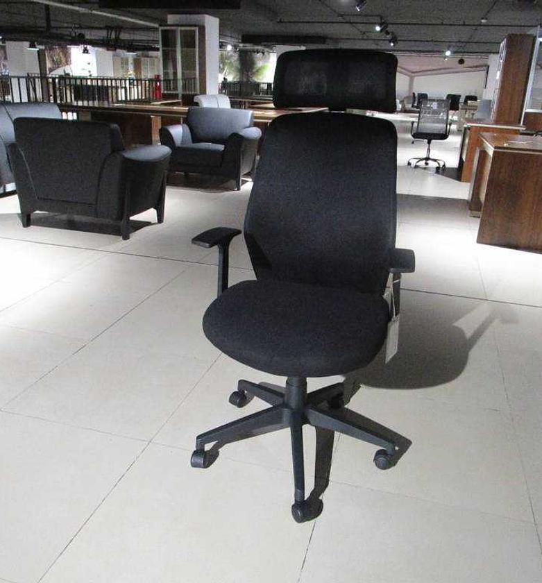 OFFICE CHAIR BACK:BLACK
L image