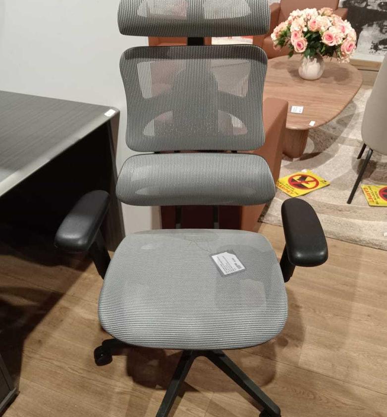 AeroFlux Executive Ergonomic Chair image