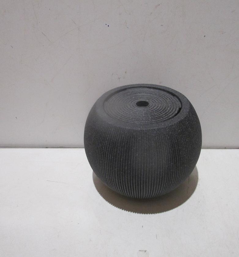 Fountain flower pot polyresin image