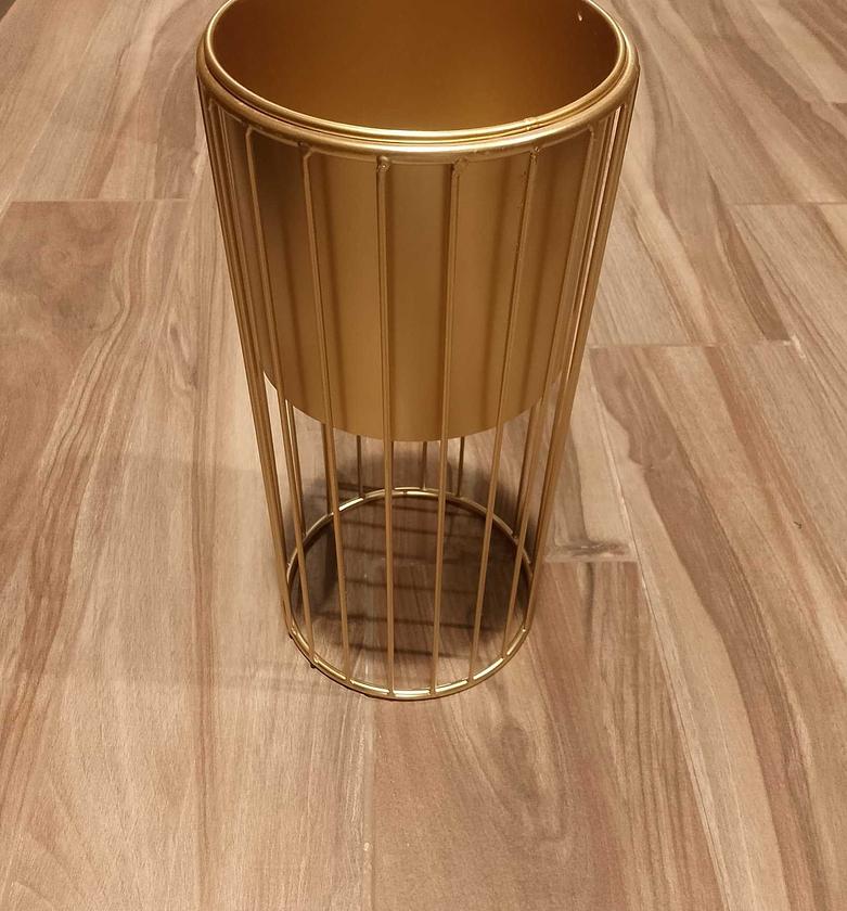 Metal Flower Pot Set image