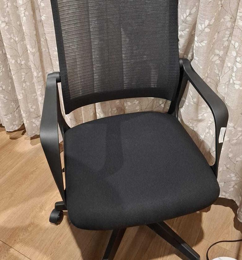 Optima ML-115 Mesh Swivel Office Chair – Black with Nylon Armrests & Base image