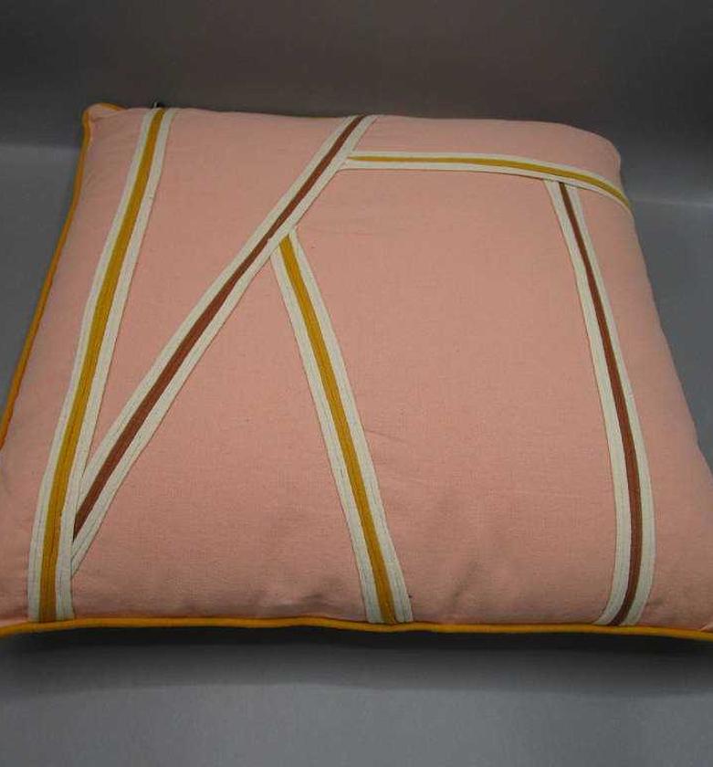 CUSHION 45X45 CM 400GRS F image