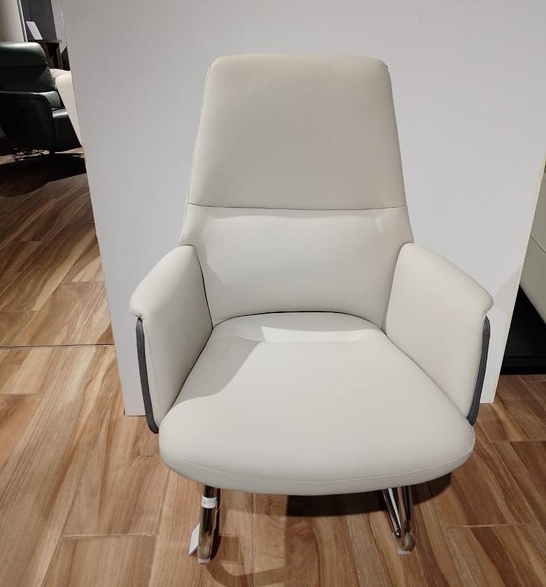 Visitor chair back:dk grey+face: image