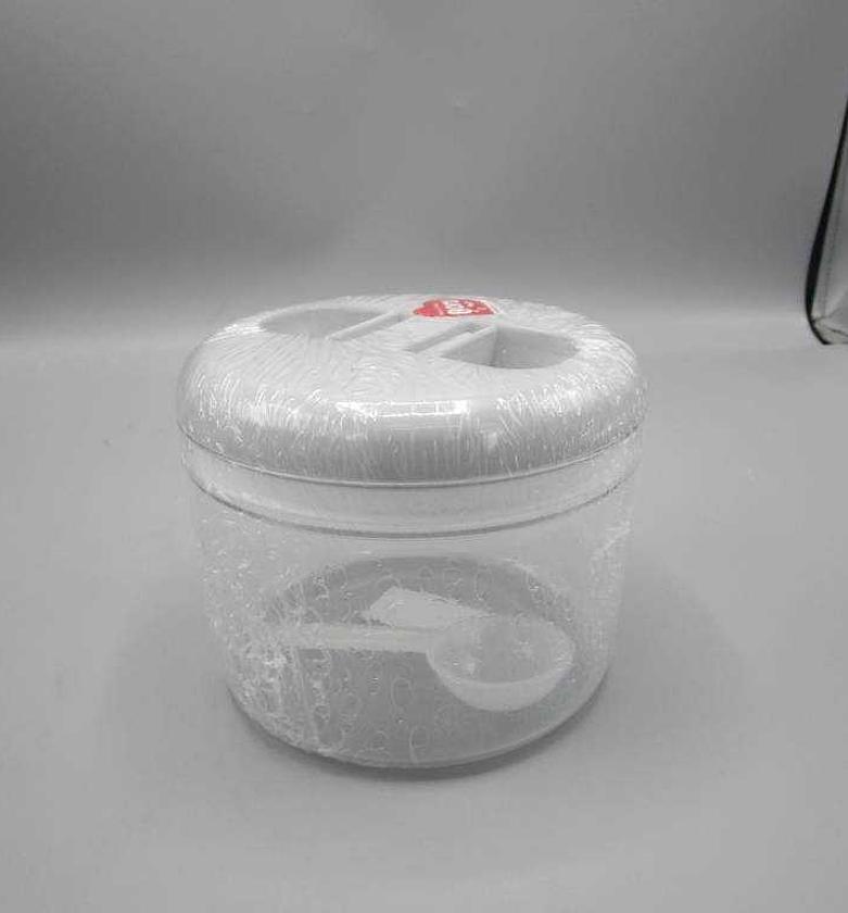 BOX + SPOON / BOÎTE + CUI image