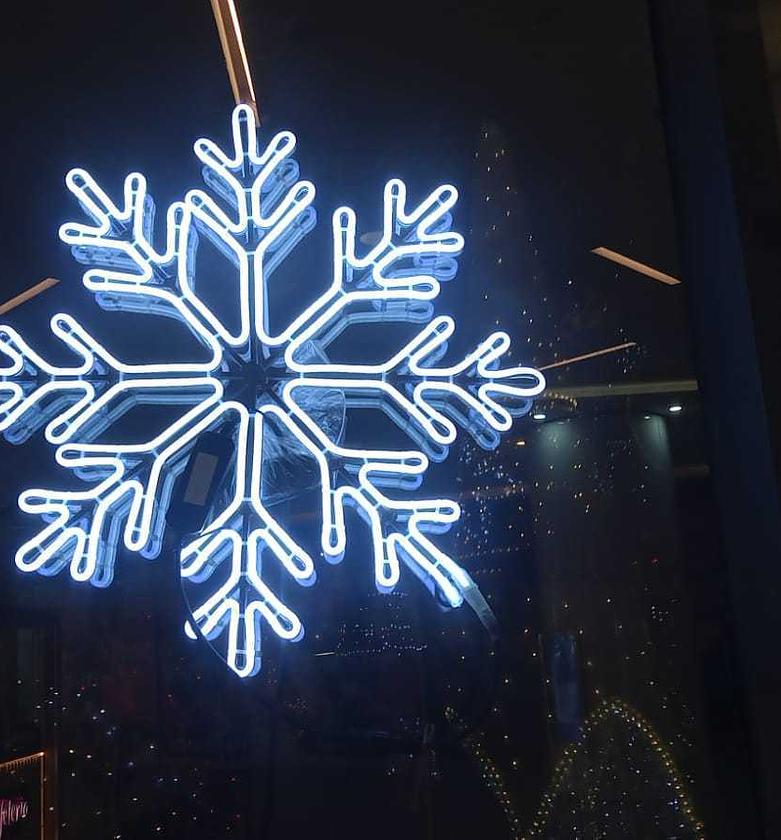 Christmas snowflake with 8 image