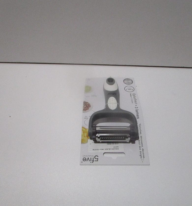 3-Blade Multi-Peeler image