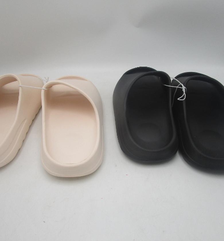 Pantoufle meneva black/white 40-41 image