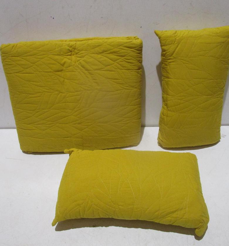 Quilt mustard 240x260+2x50x70cm +2x30x50cm image