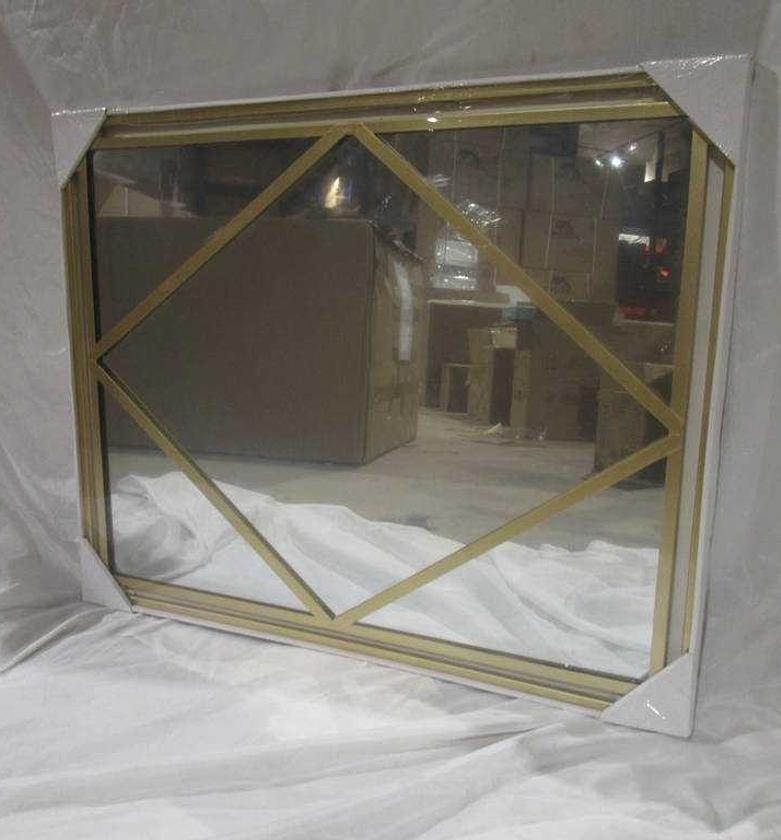 MIRROR MET SUITE 54X68
AT image
