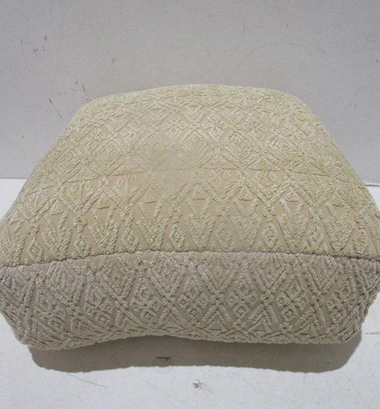 Pouf cotton and polyester image