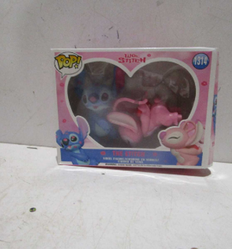 Stitchs 2 w pedestal pvc image