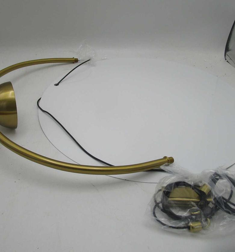 Pending lamp iron  +----- image