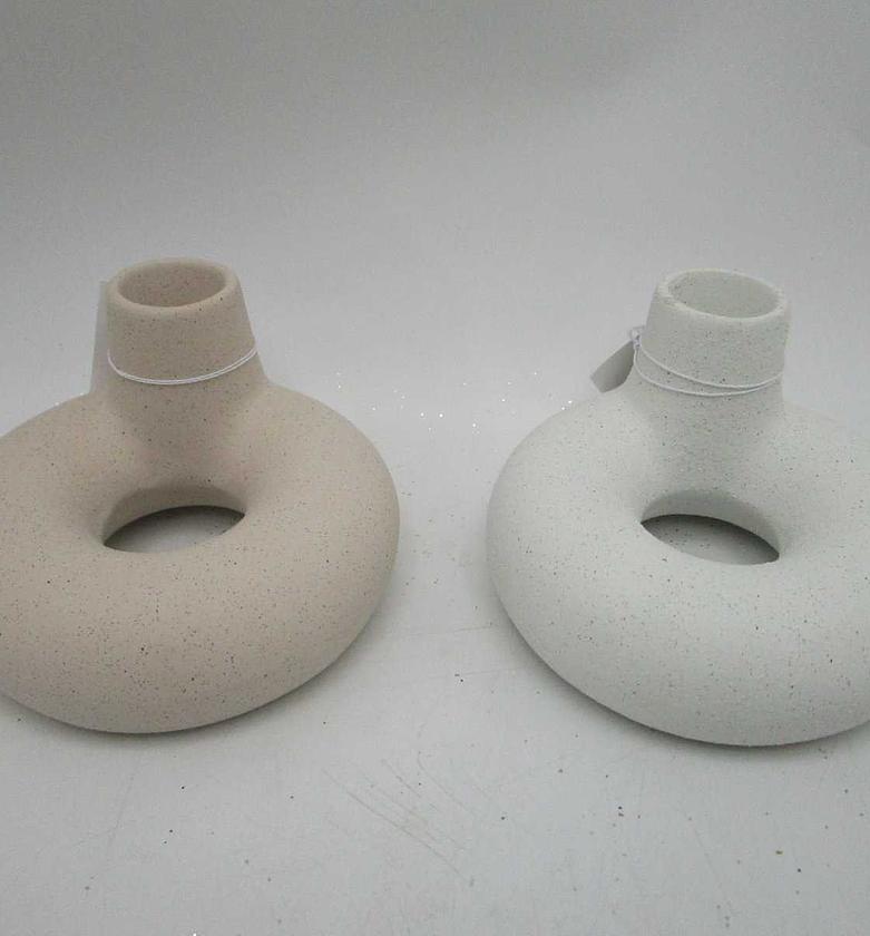 Candleholder 10x6 sandy white image