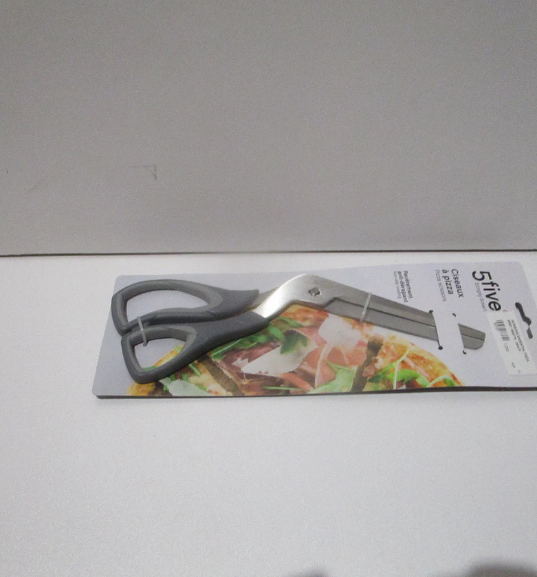 Essential Pizza Scissors image