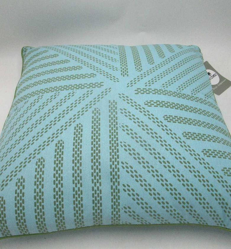 Cushion 50% polyester 50% image