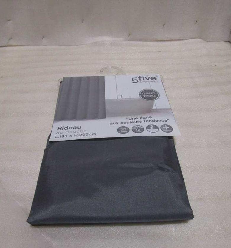 SHOWER CURTAIN GREY image