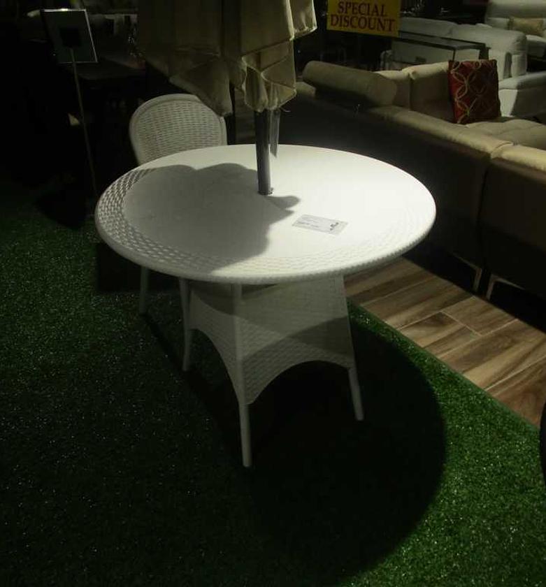 Table new round rattan 
w image