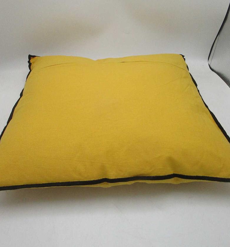 Cushion linah overl oc 45 image