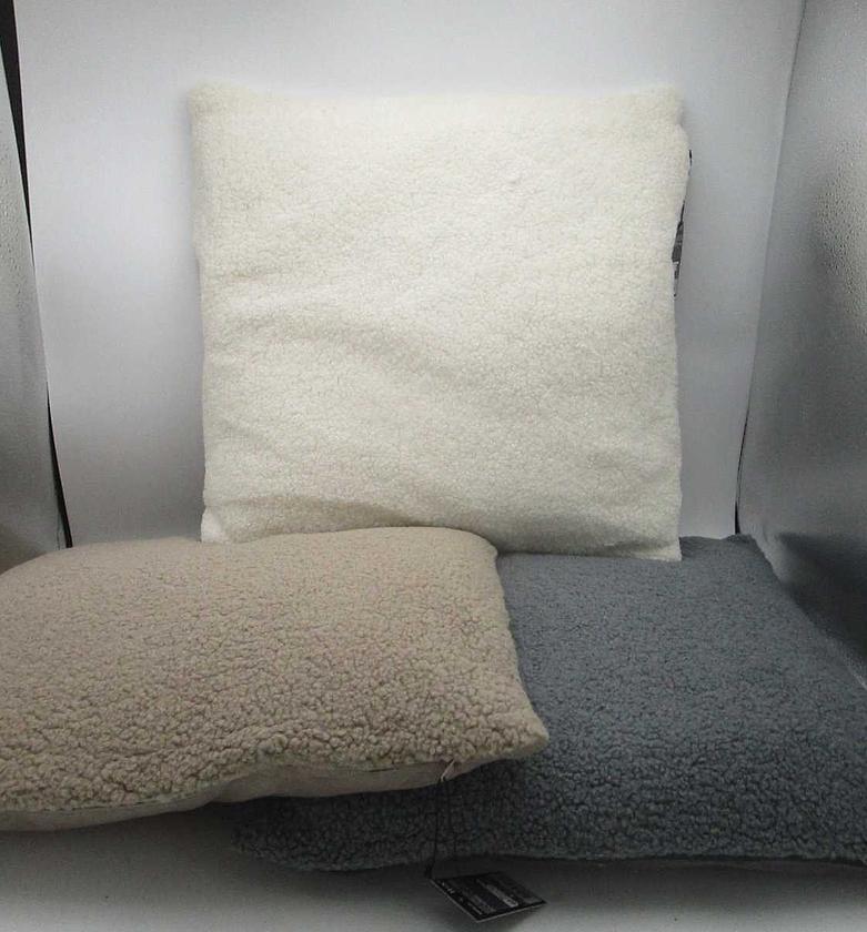 Cushion 45x45cm teddy 3ass image