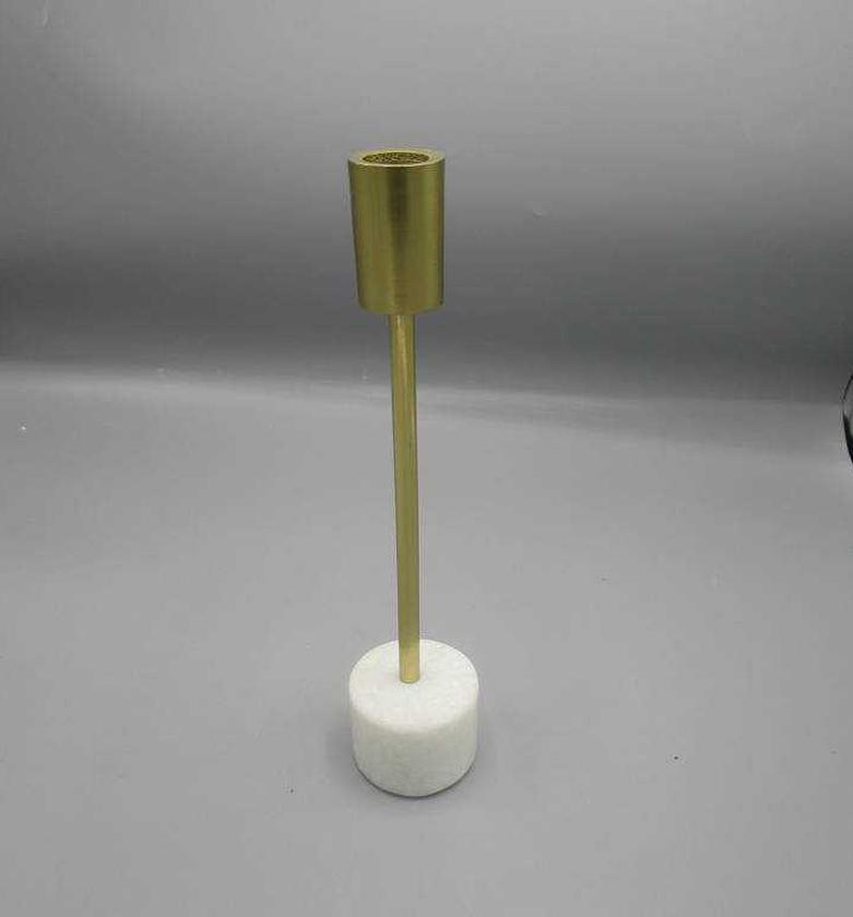 MARBLE CHANDELIER SUITE H image