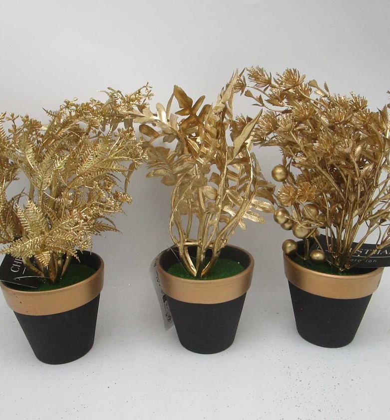 Artificial plant in pot ceramique image