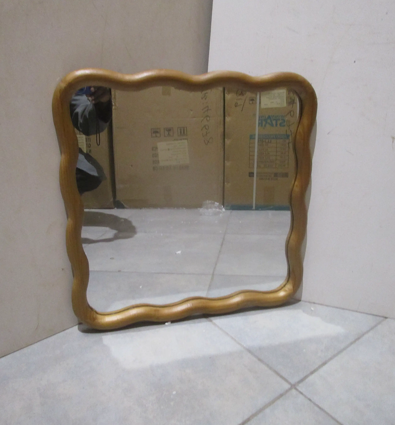 Wall mirror square in solid image