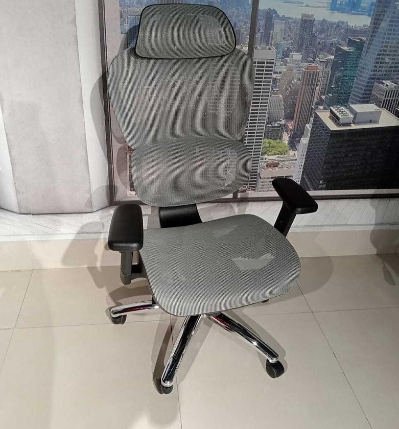 High back office chair grey- image