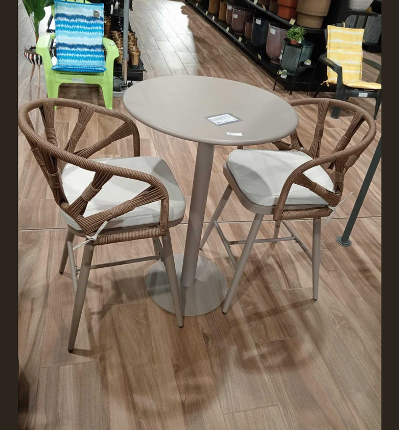 Bar table + 2 bar image