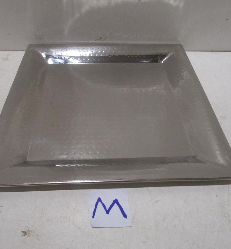 Plate medium square single image