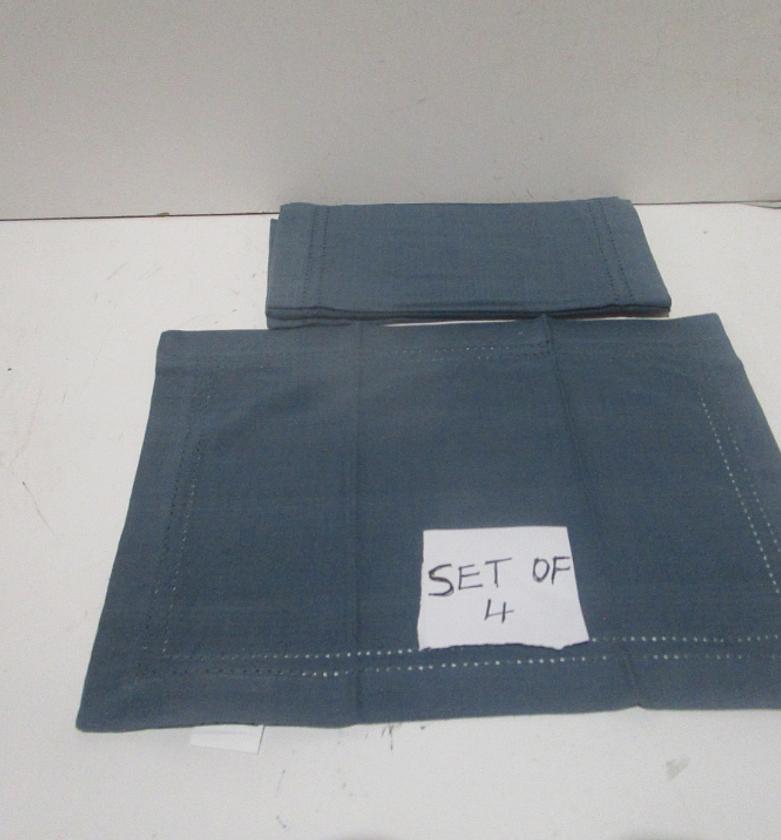 Set of 4 place matt image