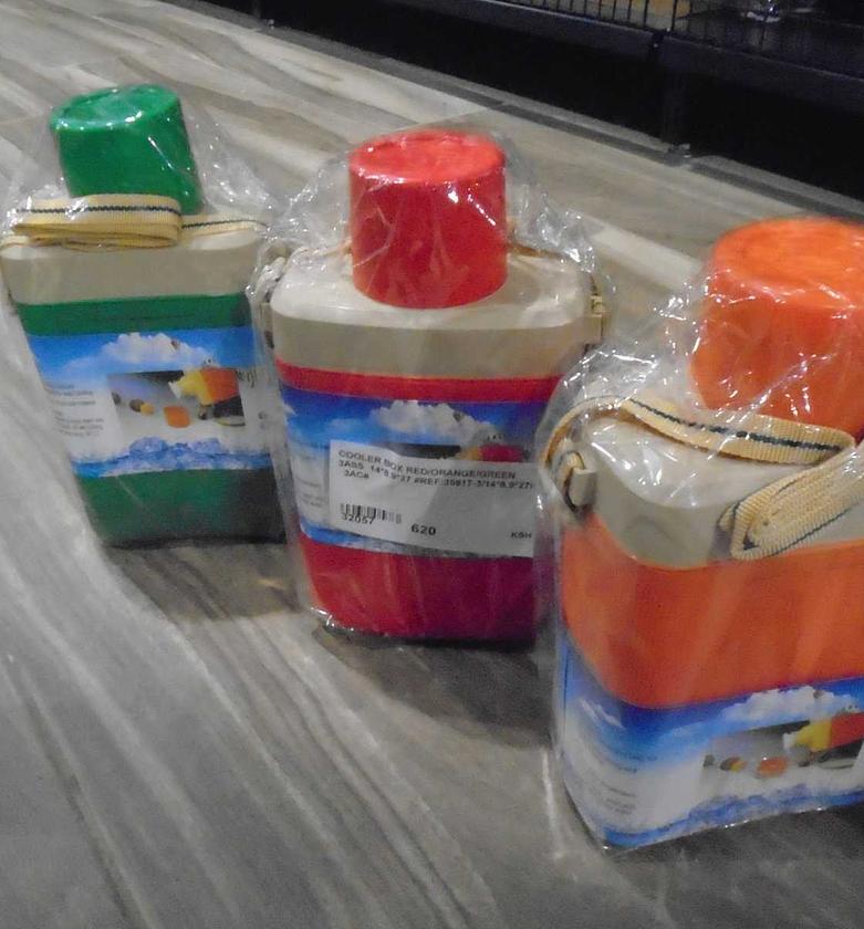 Cooler box red/orange/green 3ass image