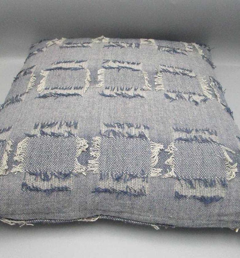 CUSHION 45X45CM 2ASS CLR image