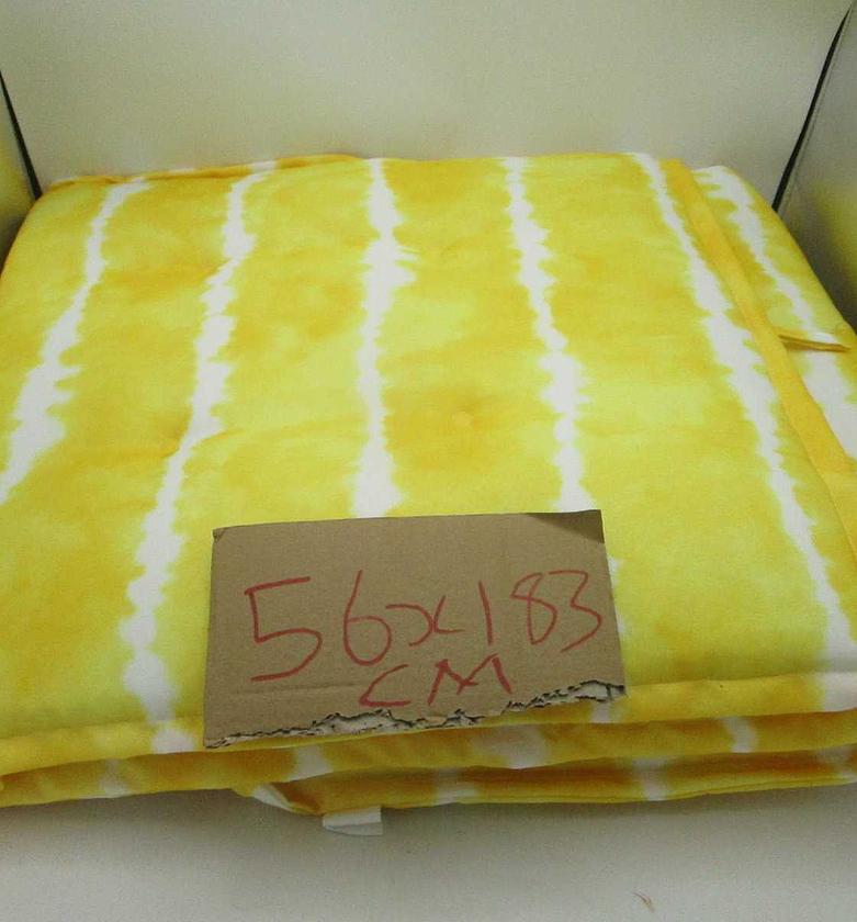 Cushion lounge #ref:23fo069 yellow image