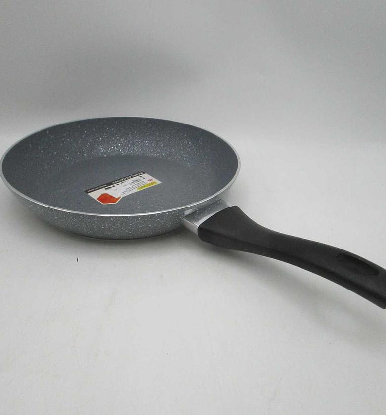 Frying pan non stick d. image