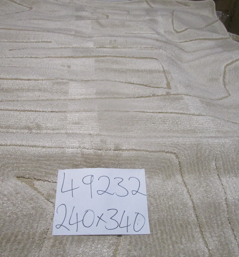 Carpet 240x340 vanja pp / image