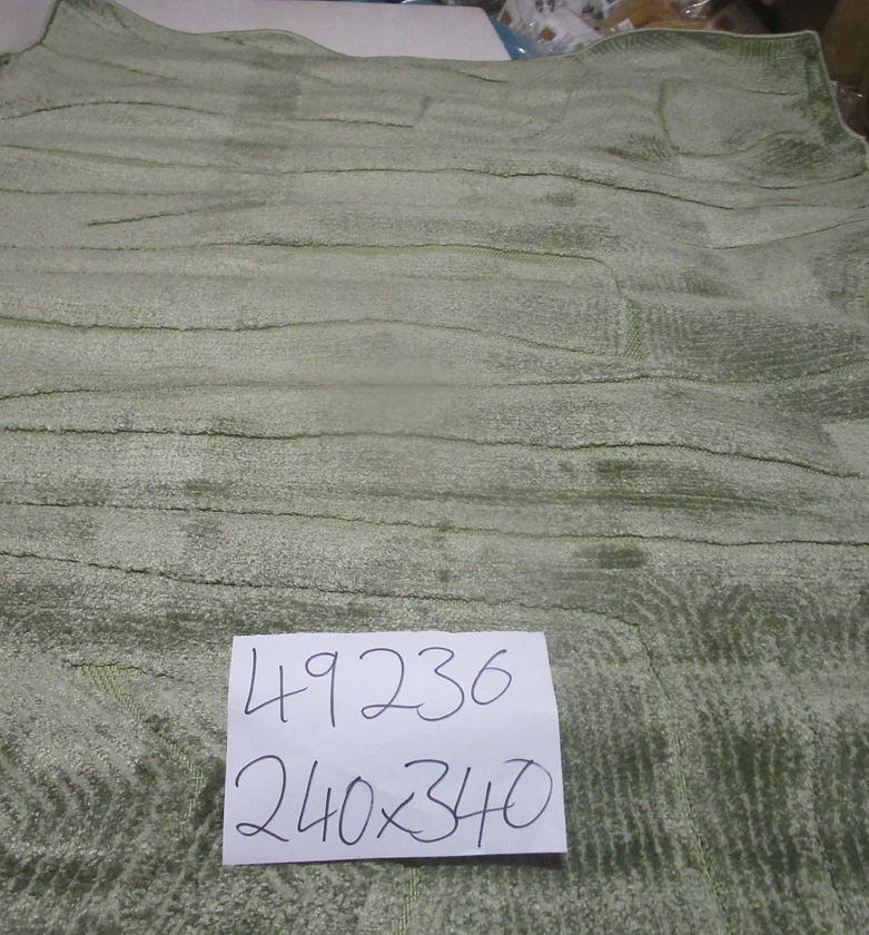 Carpet 240x340 vanja pp / image