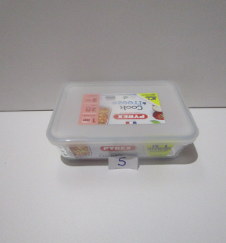 Rectangular Storage Dish with Lid image