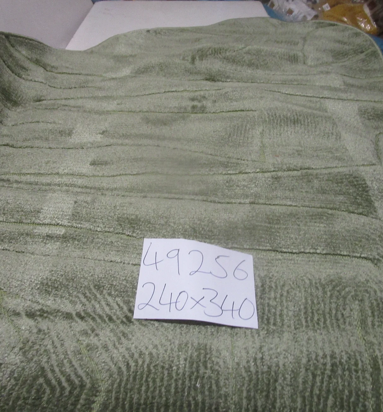 Carpet 240x340 vanja pp / image