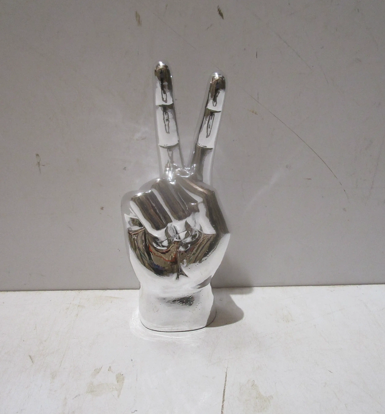 Sign victory, 685g silver image