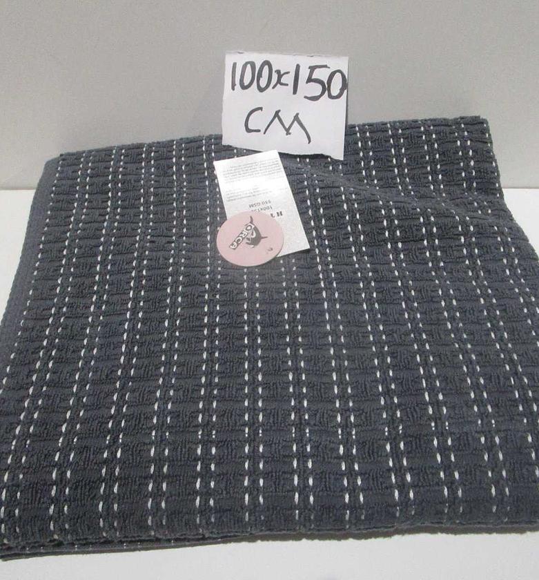 Towel - plain dyed jacquard image