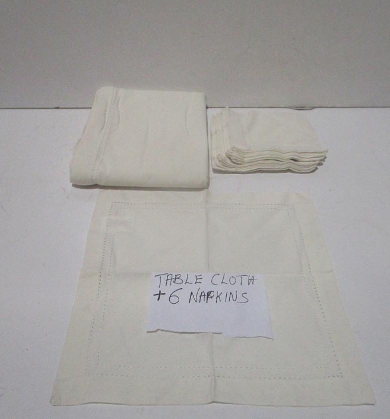 Table cloth w 6 napkin image