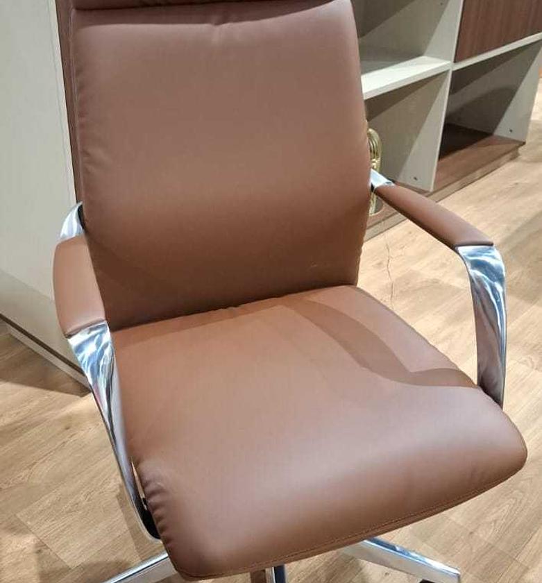 Elite Lux Executive High-Back Chair image