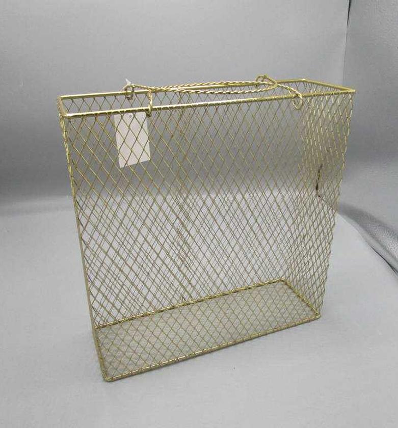 BASKET SQUARE METAL HANDB image