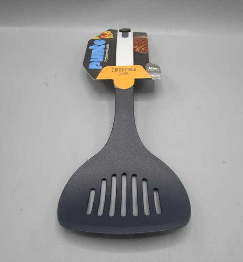 SLOTTED TURNER   / TOURNE image