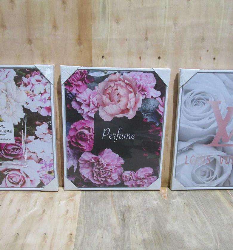 Painting  3 ass canvas +- image